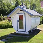 Mit Garten- Sauna- Kamin Und Whirlpool By Interhome Dom wakacyjny