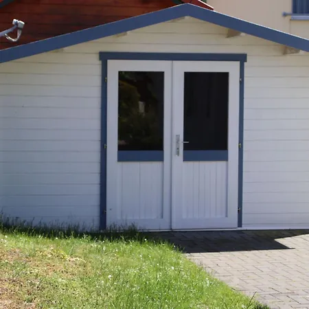 Mit Garten- Sauna- Kamin Und Whirlpool By Interhome Dom wakacyjny Glowe