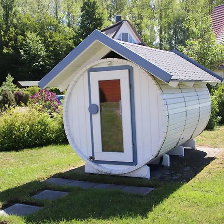 Mit Garten- Sauna- Kamin Und Whirlpool By Interhome Prázdninový dům