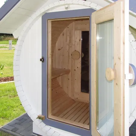 Mit Garten- Sauna- Kamin Und Whirlpool By Interhome Glowe